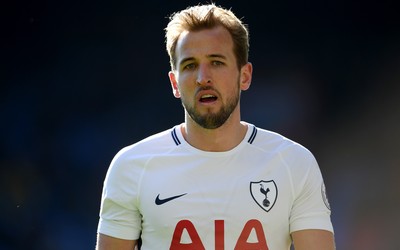 OD电竞独家-三笘薰面对铁桶阵打破僵局